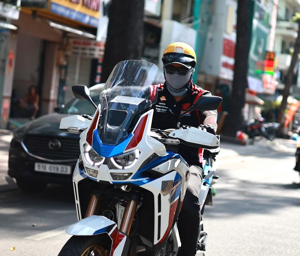 Giá AFRICA TWIN 1100 Tháng 12/2024